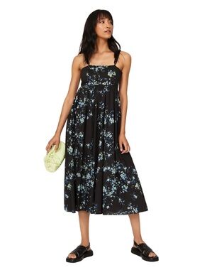 Les Reveries 
Floral Chain Strap Dress 🖤🪬